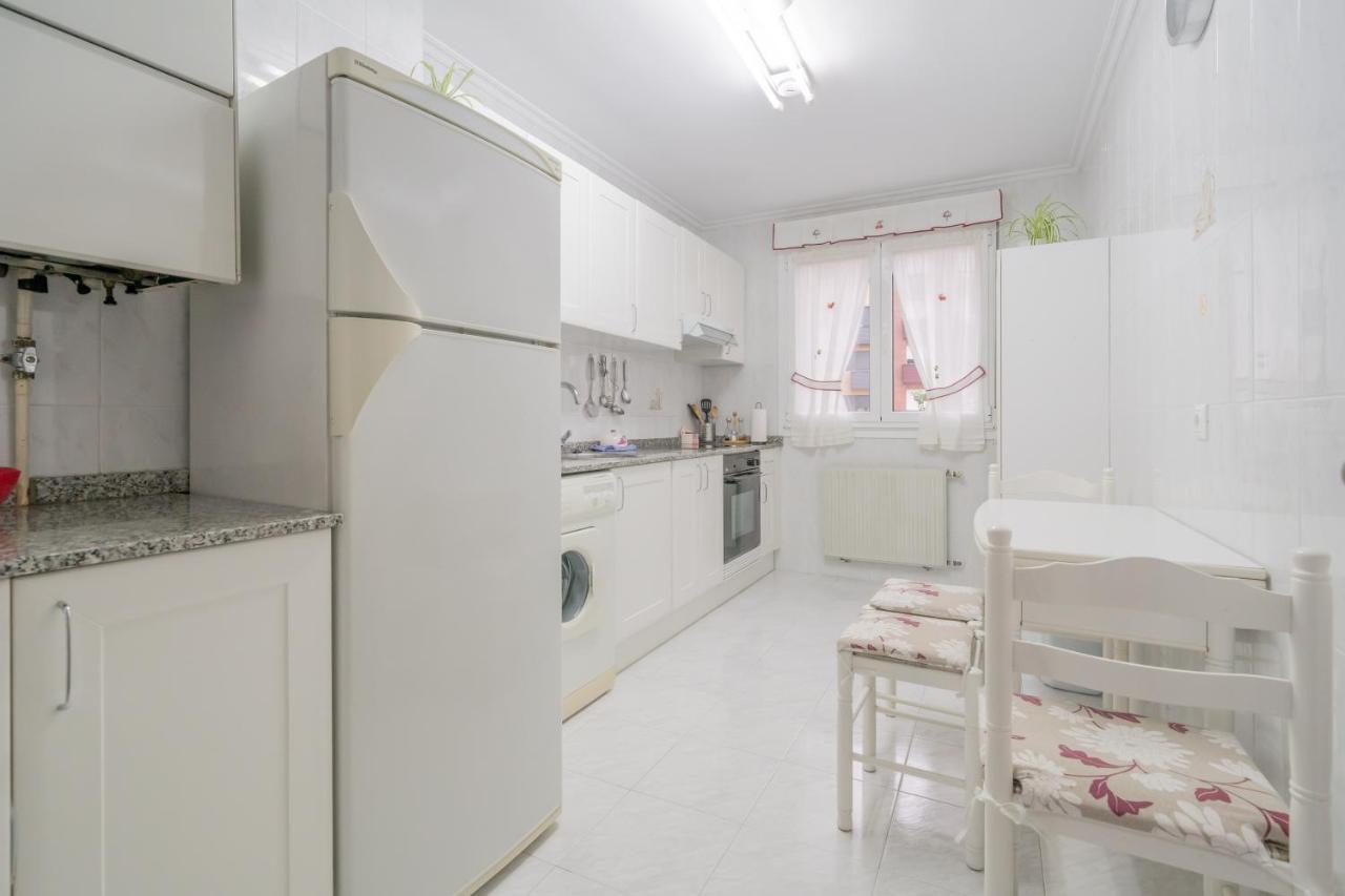Luminoso Y Acogedor Apartamento Gijón Esterno foto